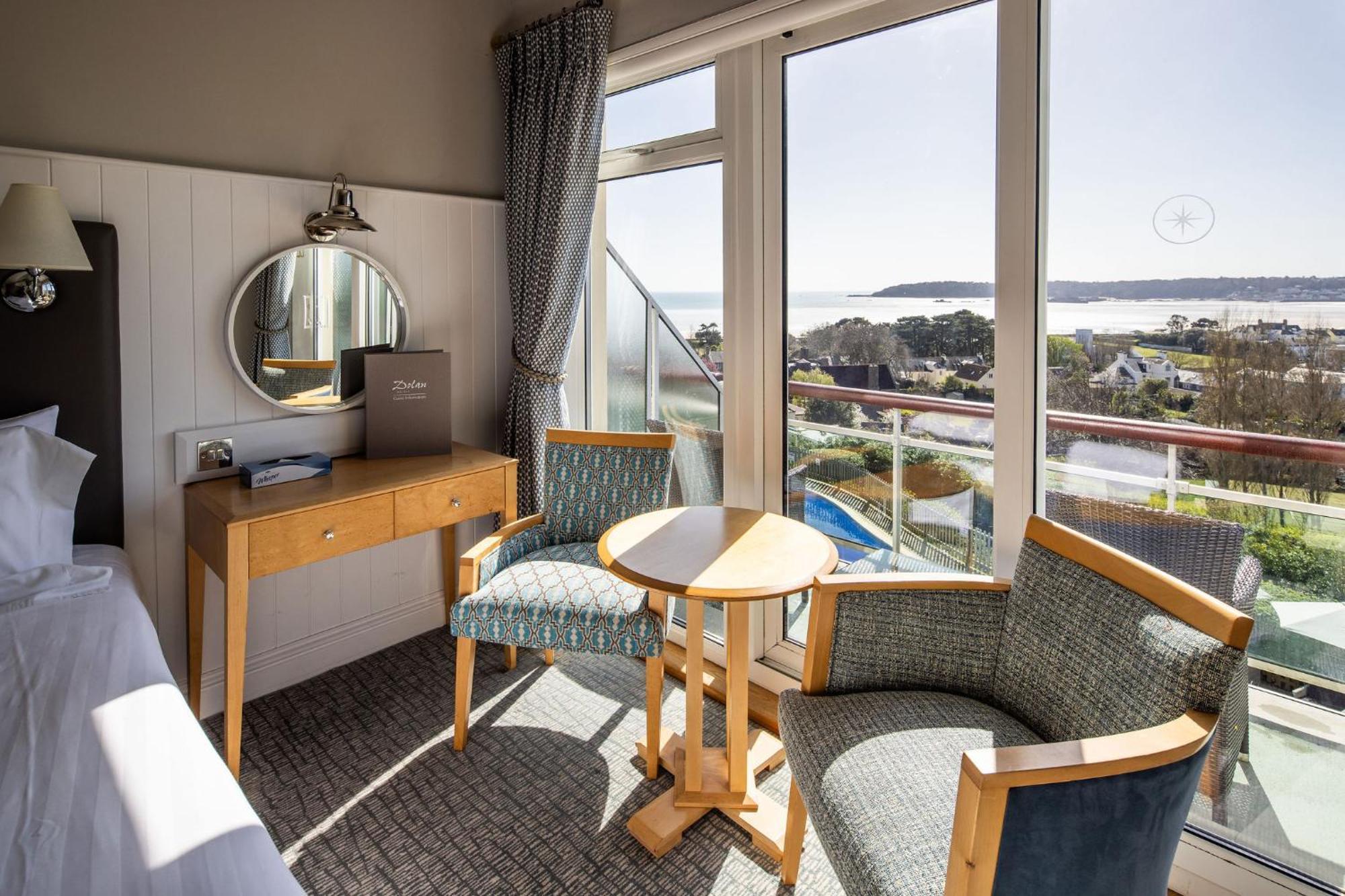 Hotel Cristina St Lawrence ภายนอก รูปภาพ